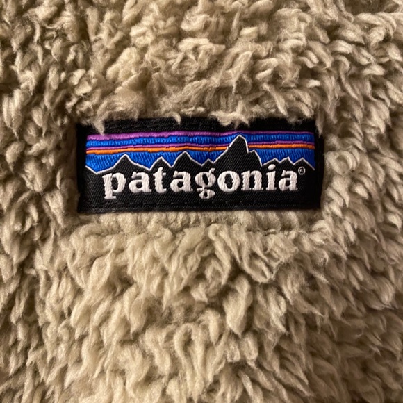 fuzzy Patagonia Los Gatos vest - Picture 2 of 3